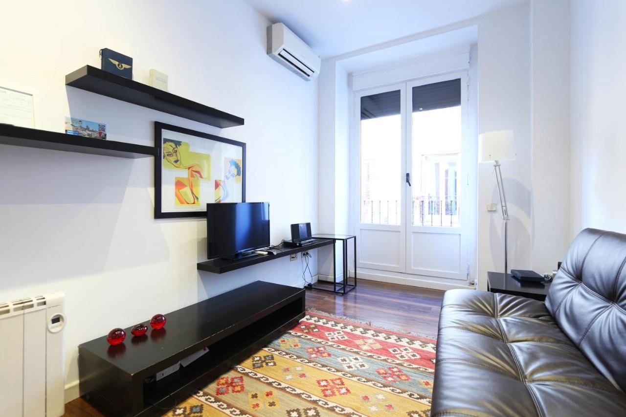 Paseo Del Prado Apartment By Allo Housing マドリード エクステリア 写真