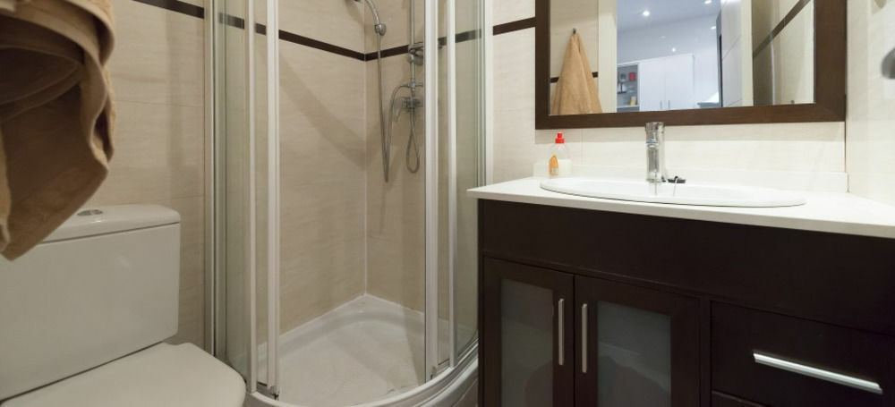Paseo Del Prado Apartment By Allo Housing マドリード エクステリア 写真