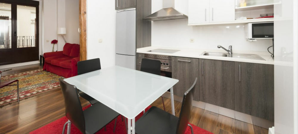 Paseo Del Prado Apartment By Allo Housing マドリード エクステリア 写真