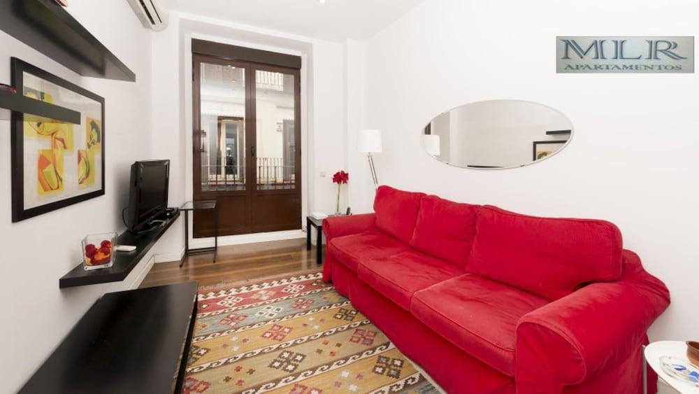 Paseo Del Prado Apartment By Allo Housing マドリード エクステリア 写真